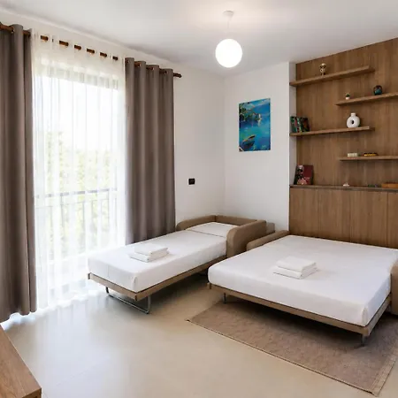 Elois Apartment, Rana E Hedhun, Shengjin Apartmán *